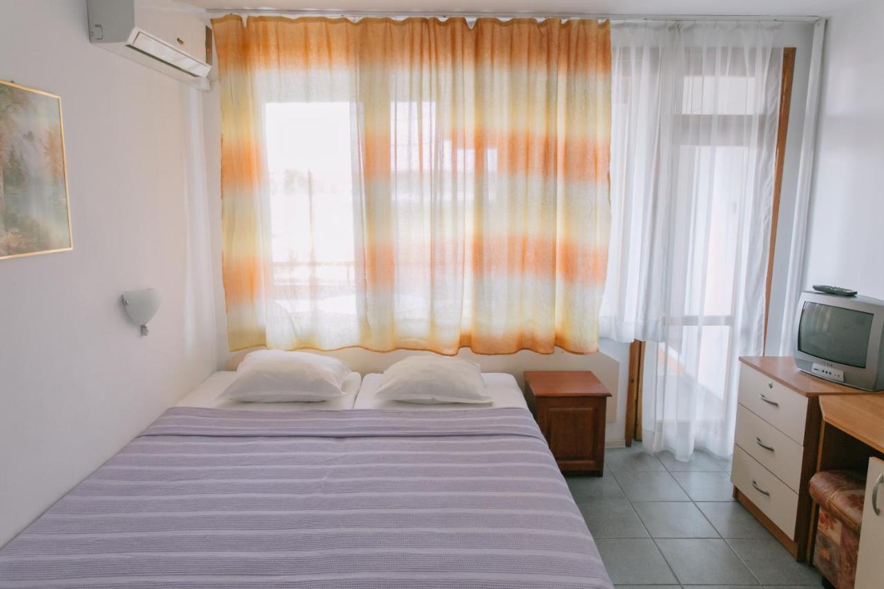 Hotel Hronos Nesebar Exterior foto